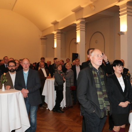 Größeres Bild ansehen